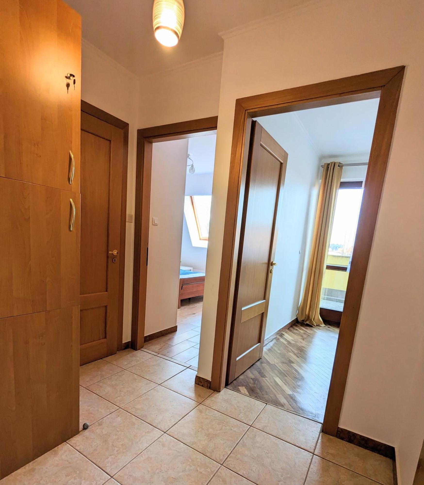 3-Bedroom Apt In Town Square Вроцлав Екстер'єр фото